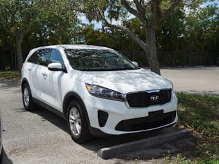 2019 Kia Sorento LX V6 5XYPGDA59KG552847 2019 Kia Sorento LX V6