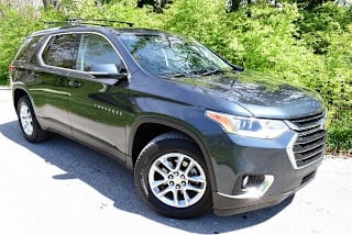 2018 Chevrolet Traverse LT Cloth 1GNERGKW3JJ161693 2018 Chevrolet Traverse LT Cloth