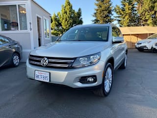 2012 Volkswagen Tiguan WVGAV7AX8CW599964 2012 Volkswagen Tiguan