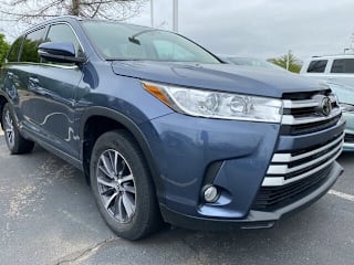 2017 Toyota Highlander XLE 5TDJZRFH5HS405422 2017 Toyota Highlander XLE