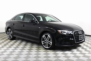 2018 Audi A3 2.0T quattro Premium Plus WAUJ8GFF1J1004472 2018 Audi A3 2.0T quattro Premium Plus
