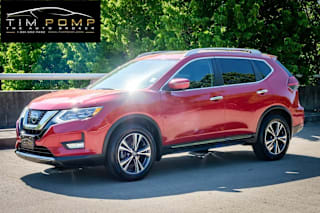 2017 Nissan Rogue SL 5N1AT2MV6HC838973 2017 Nissan Rogue SL