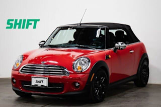 2013 MINI Convertible Cooper WMWZN3C50DT568932 2013 MINI Convertible Cooper