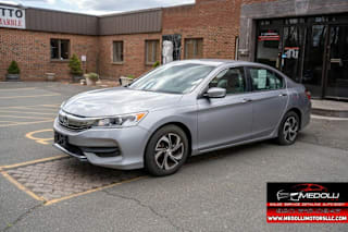 2017 Honda Accord LX 1HGCR2F35HA209838 2017 Honda Accord LX