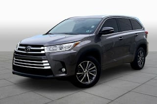 2018 Toyota Highlander SE 5TDKZRFH0JS543976 2018 Toyota Highlander SE