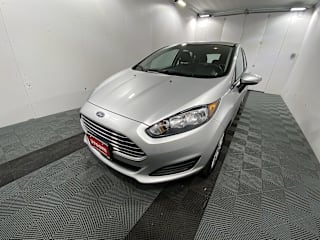 2016 Ford Fiesta SE 3FADP4EJ9GM126490 2016 Ford Fiesta SE