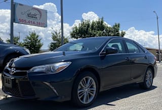 2017 Toyota Camry LE 4T1BF1FK3HU445693 2017 Toyota Camry LE