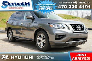 2019 Nissan Pathfinder S 5N1DR2MNXKC633918 2019 Nissan Pathfinder S