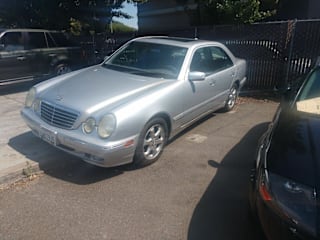 2002 Mercedes-Benz E-Class E 320 WDBJF65J72B465873 2002 Mercedes-Benz E-Class E 320