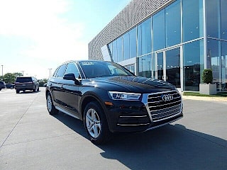 2019 Audi Q5 2.0T quattro Premium WA1ANAFY0K2060483 2019 Audi Q5 2.0T quattro Premium