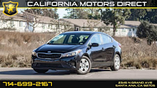 2018 Kia Forte LX 3KPFK4A78JE210233 2018 Kia Forte LX
