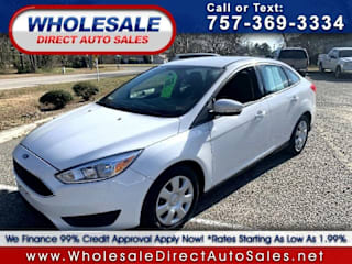 2015 Ford Focus SE 1FADP3F2XFL345962 2015 Ford Focus SE