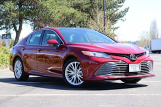 2020 Toyota Camry XLE 4T1F11BK0LU004215 2020 Toyota Camry XLE