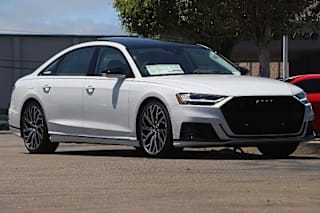 2021 Audi S8 4.0T quattro WAU8SAF88MN022687 2021 Audi S8 4.0T quattro