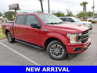 2018 Ford F-150 XLT 1FTEW1CP3JKE55823 2018 Ford F-150 XLT