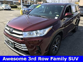 2017 Toyota Highlander LE 5TDZARFH6HS025869 2017 Toyota Highlander LE
