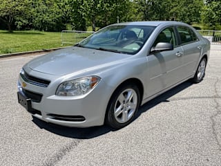 2010 Chevrolet Malibu LS 1G1ZB5EBXA4128662 2010 Chevrolet Malibu LS