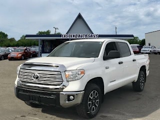 2016 Toyota Tundra SR5 5TFDY5F13GX537194 2016 Toyota Tundra SR5