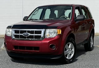 2009 Ford Escape XLS 1FMCU02749KA44723 2009 Ford Escape XLS