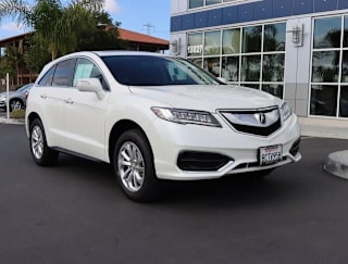2018 Acura RDX Base 5J8TB3H36JL014218 2018 Acura RDX Base