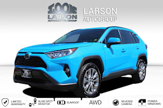 2020 Toyota RAV4 XLE Premium JTMA1RFV8LD529444 2020 Toyota RAV4 XLE Premium
