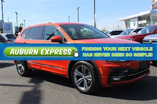 2019 Volkswagen Tiguan 2.0T SEL R-Line 4Motion 3VV2B7AX0KM025814 2019 Volkswagen Tiguan 2.0T SEL R-Line 4Motion