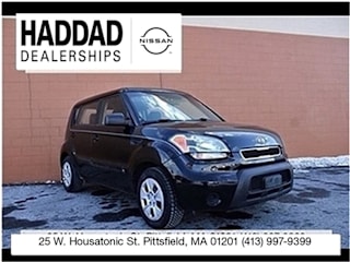 2011 Kia Soul KNDJT2A14B7205555 2011 Kia Soul