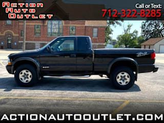 2003 Chevrolet S-10 Base 1GCCT19X338158400 2003 Chevrolet S-10 Base