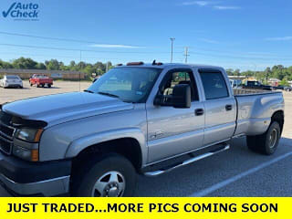 2006 Chevrolet Silverado 3500 Work Truck 1GCJK33D66F250945 2006 Chevrolet Silverado 3500 Work Truck