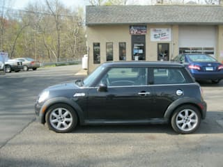 2007 MINI Cooper S WMWMF735X7TL85217 2007 MINI Cooper S