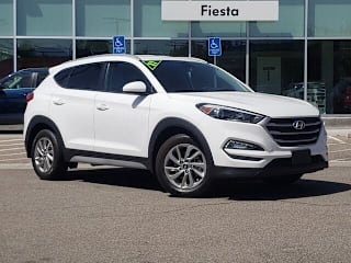 2017 Hyundai Tucson SE KM8J33A49HU565023 2017 Hyundai Tucson SE