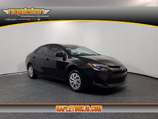 2017 Toyota Corolla LE 5YFBURHE7HP736078 2017 Toyota Corolla LE