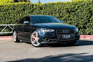 2018 Audi S6 4.0T quattro Prestige WAUHFAFC2JN053292 2018 Audi S6 4.0T quattro Prestige