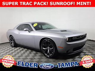 2018 Dodge Challenger SXT 2C3CDZAG1JH246669 2018 Dodge Challenger SXT