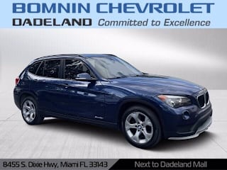 2015 BMW X1 sDrive28i WBAVM1C57FV317130 2015 BMW X1 sDrive28i