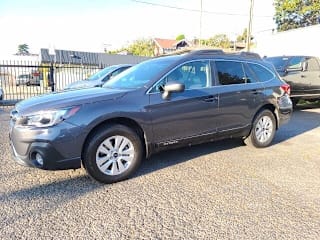 2018 Subaru Outback 2.5i Premium 4S4BSACC9J3257863 2018 Subaru Outback 2.5i Premium