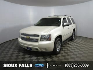 2011 Chevrolet Tahoe 1GNSKCE07BR264013 2011 Chevrolet Tahoe