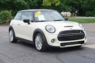 2021 MINI Hardtop 2 Door Cooper S WMWXR5C09M2N00503 2021 MINI Hardtop 2 Door Cooper S