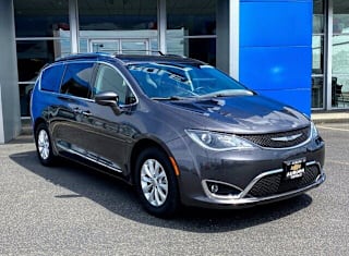 2018 Chrysler Pacifica Touring L 2C4RC1BG8JR287626 2018 Chrysler Pacifica Touring L