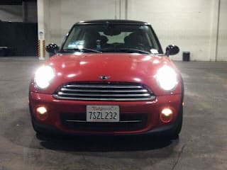 2013 MINI Cooper Cooper WMWSU3C58DT548626 2013 MINI Cooper Cooper