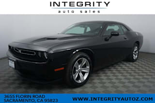 2017 Dodge Challenger SXT 2C3CDZAG0HH507929 2017 Dodge Challenger SXT