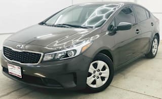 2017 Kia Forte LX 3KPFK4A77HE160211 2017 Kia Forte LX