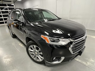 2019 Chevrolet Traverse Premier 1GNEVKKW2KJ158011 2019 Chevrolet Traverse Premier