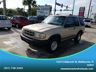 2000 Ford Explorer 1FMYU60X5YUA46267 2000 Ford Explorer