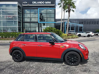 2017 MINI Hardtop 4 Door Cooper WMWXU1C38H2F78684 2017 MINI Hardtop 4 Door Cooper
