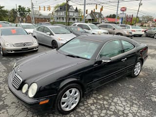 2000 Mercedes-Benz CLK WDBLJ65G7YF149161 2000 Mercedes-Benz CLK