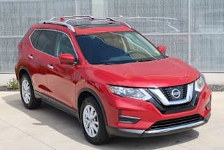 2017 Nissan Rogue 5N1AT2MV9HC832066 2017 Nissan Rogue