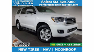 2018 Toyota Sequoia SR5 5TDBW5G13JS155658 2018 Toyota Sequoia SR5