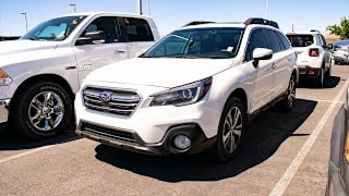 2018 Subaru Outback 2.5i Limited 4S4BSANC2J3353749 2018 Subaru Outback 2.5i Limited