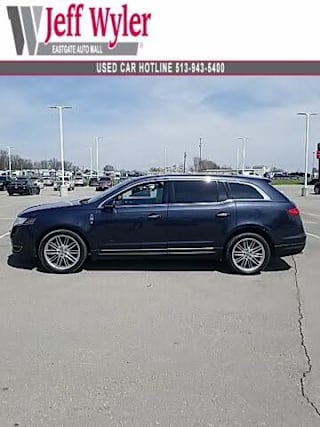 2014 Lincoln MKT 2LMHJ5AT2EBL53318 2014 Lincoln MKT